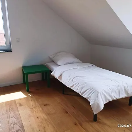 Neues 3zimerhaus Duesseldorf Airport &messe Villa